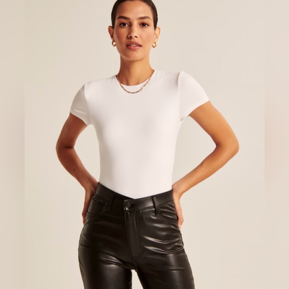 Abercrombie & Fitch Short-Sleeve Cotton-Blend Seamless Crew Bodysuit, S, White